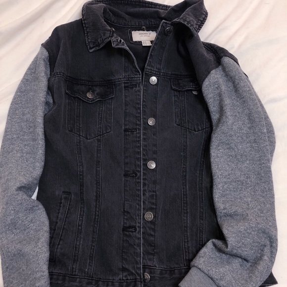 Black jean jacket - Picture 1 of 4